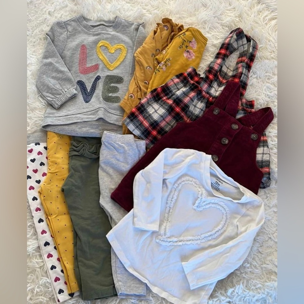 Lot of Girls 12-18 Month Mix and Match Outfits New or Like New Condition